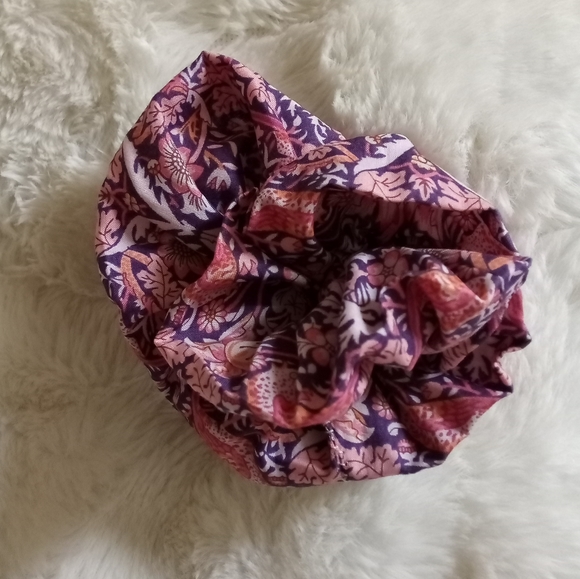 Liberty of London Art Fabric Scrunchie Strawberry Thief Copper Purple Floral - Picture 3 of 8